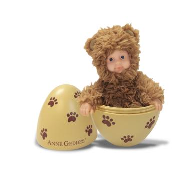 Preview: ANNE GEDDES Baby Puppe Bär im Ei, karamell -23cm-