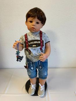 Preview: Julian braun von Monika Levenig - 76 cm