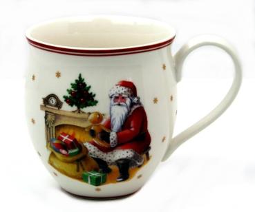 Villeroy & Boch 4861 - Toy's Delight Henkelbecher "Santa am Kamin"
