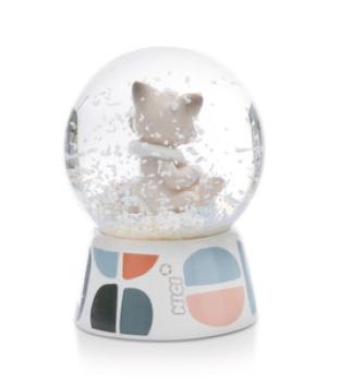 Preview: NICI 61324 - Schüttelkugel Polarfuchs Vanja, 6,5 cm