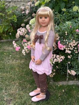 Preview: Clara von Monika Peter-Leicht - 120 cm - blond