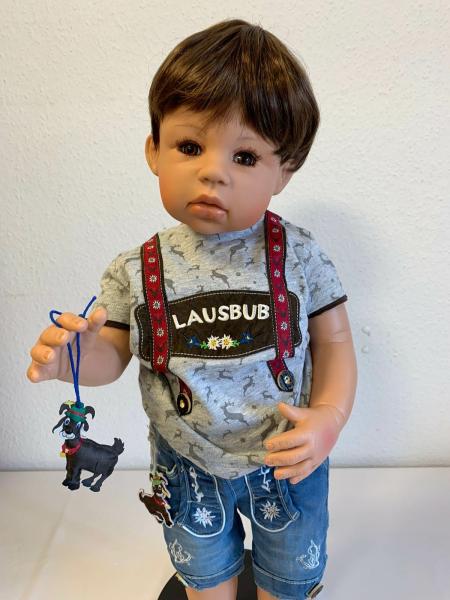 Julian braun von Monika Levenig - 76 cm