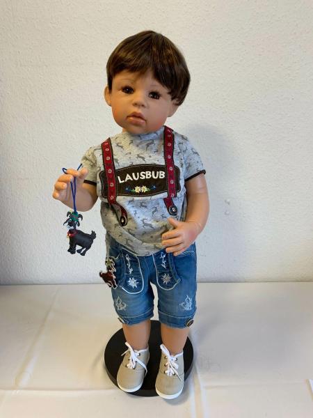 Julian braun von Monika Levenig - 76 cm