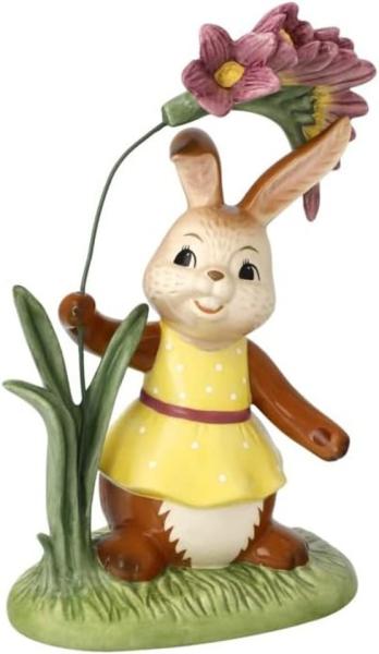 Goebel 66845021 - Hasenmädchen "in voller Blüte", 17,5 cm