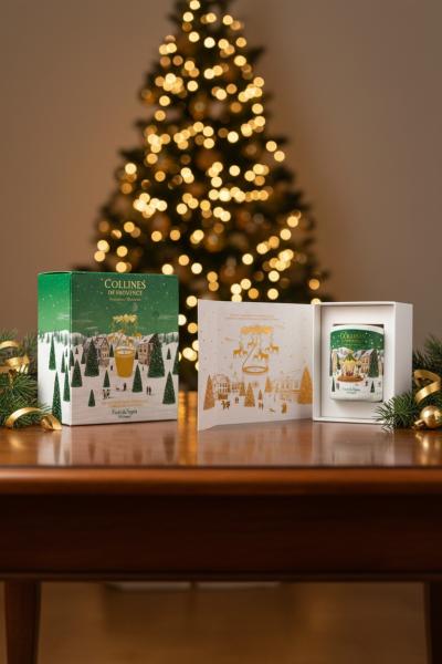 COLLINES DE PROVENCE C4672FSA - Geschenke SET - Duftkerze (360 gr) + Karussell "Tannenwald"