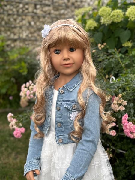 Clara von Monika Peter-Leicht - 120 cm - blond
