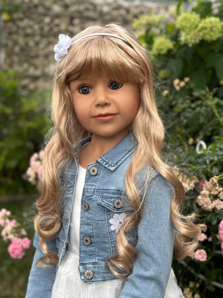 Clara von Monika Peter-Leicht - 120 cm - blond