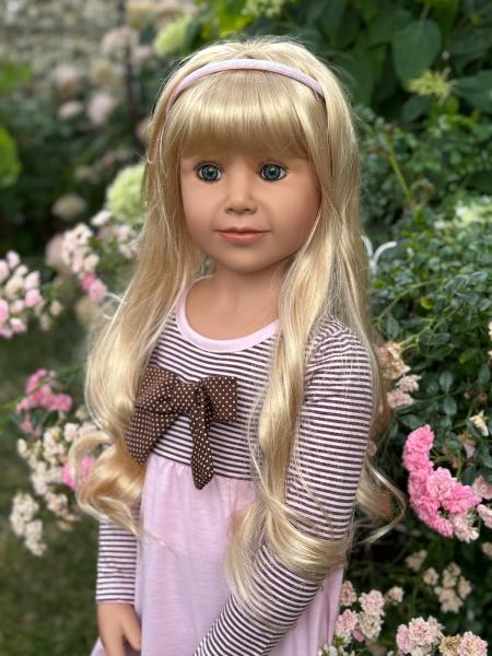 Clara von Monika Peter-Leicht - 120 cm - blond
