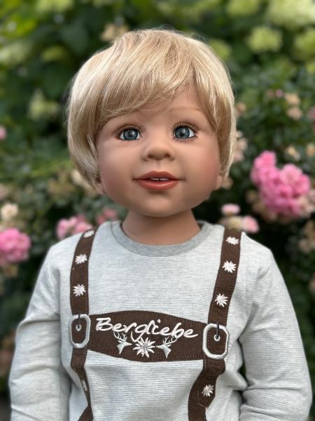 Finn von Monika Levenig - 89 cm - blond